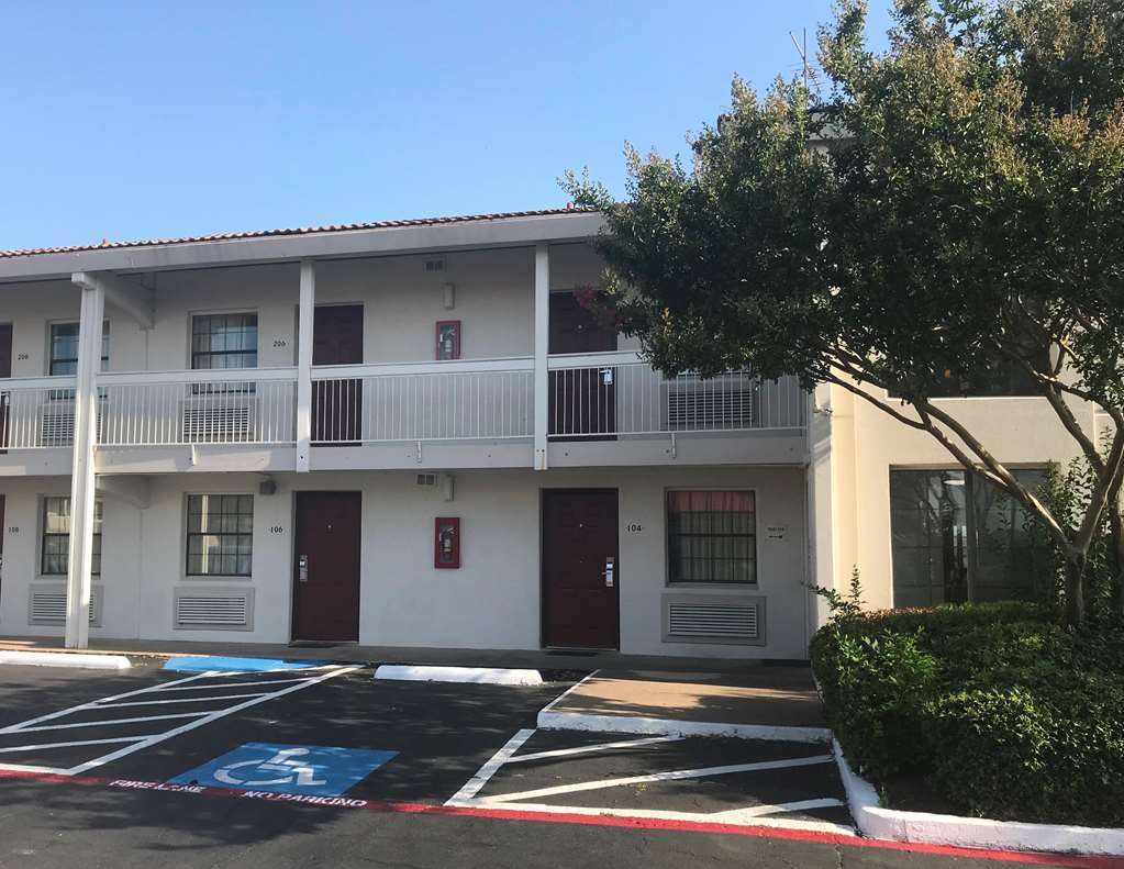 Red Roof Inn Plano Exterior foto